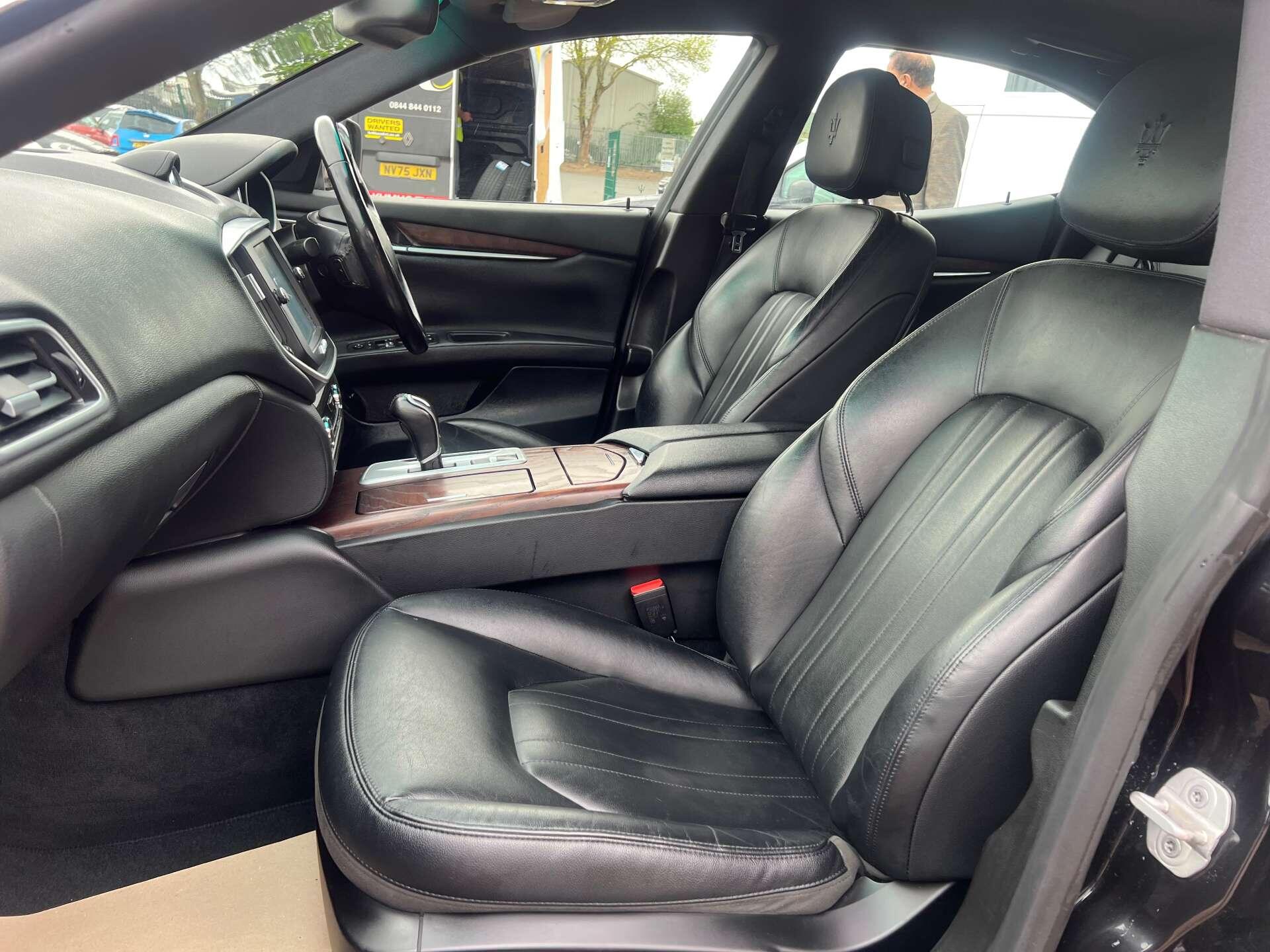 Maserati Ghibli view 42
