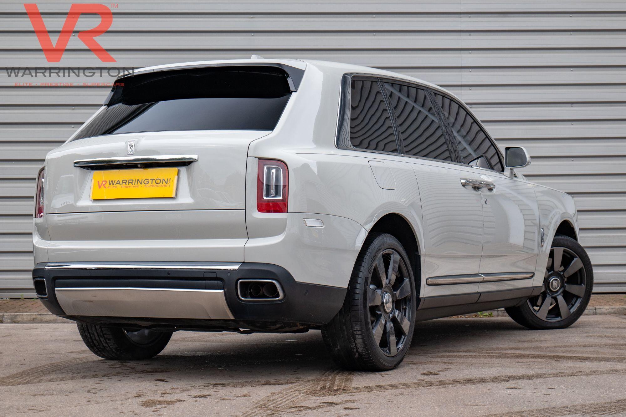 Rolls-Royce Cullinan view 12