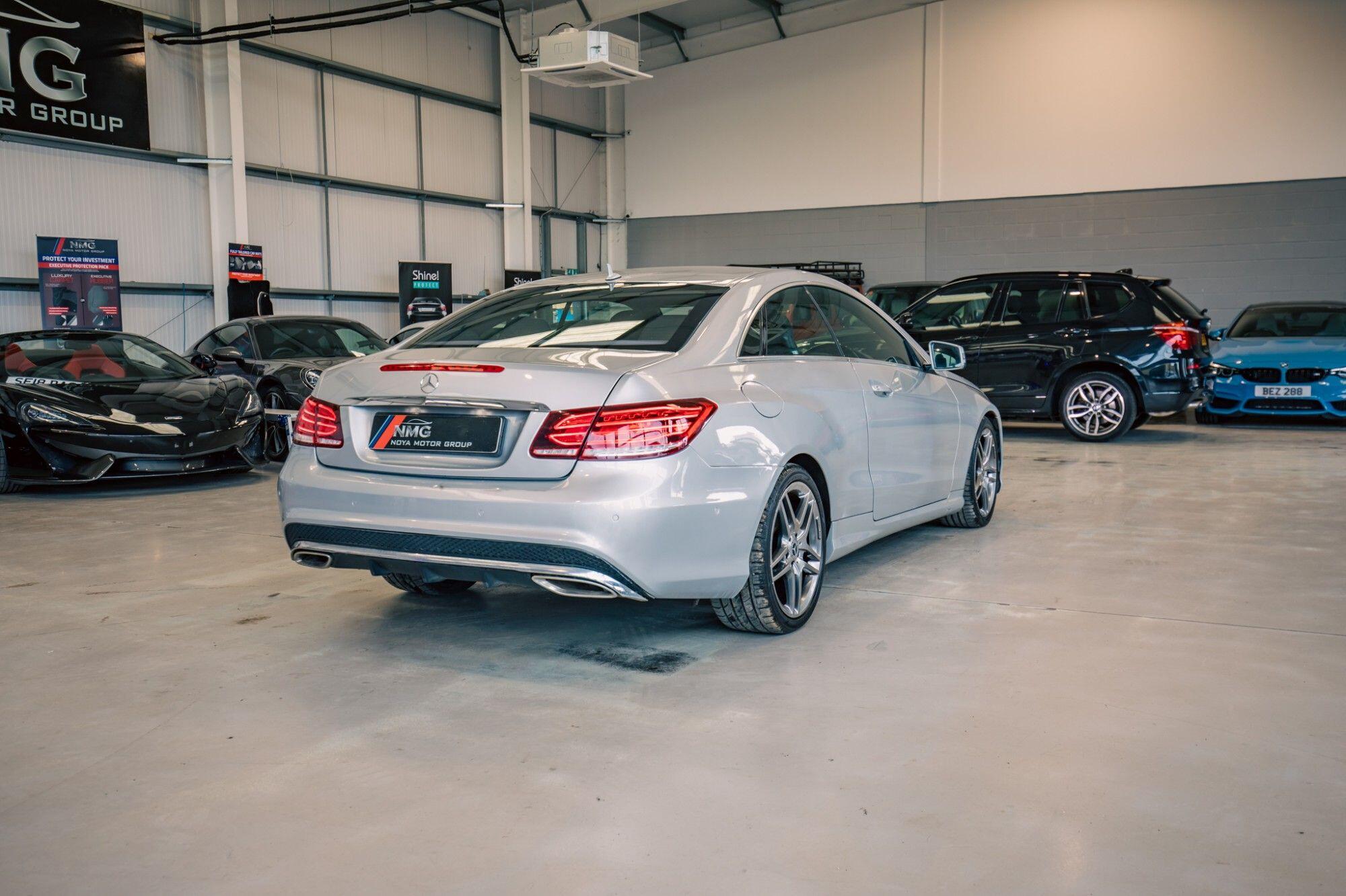 Mercedes-Benz E-Class view 27