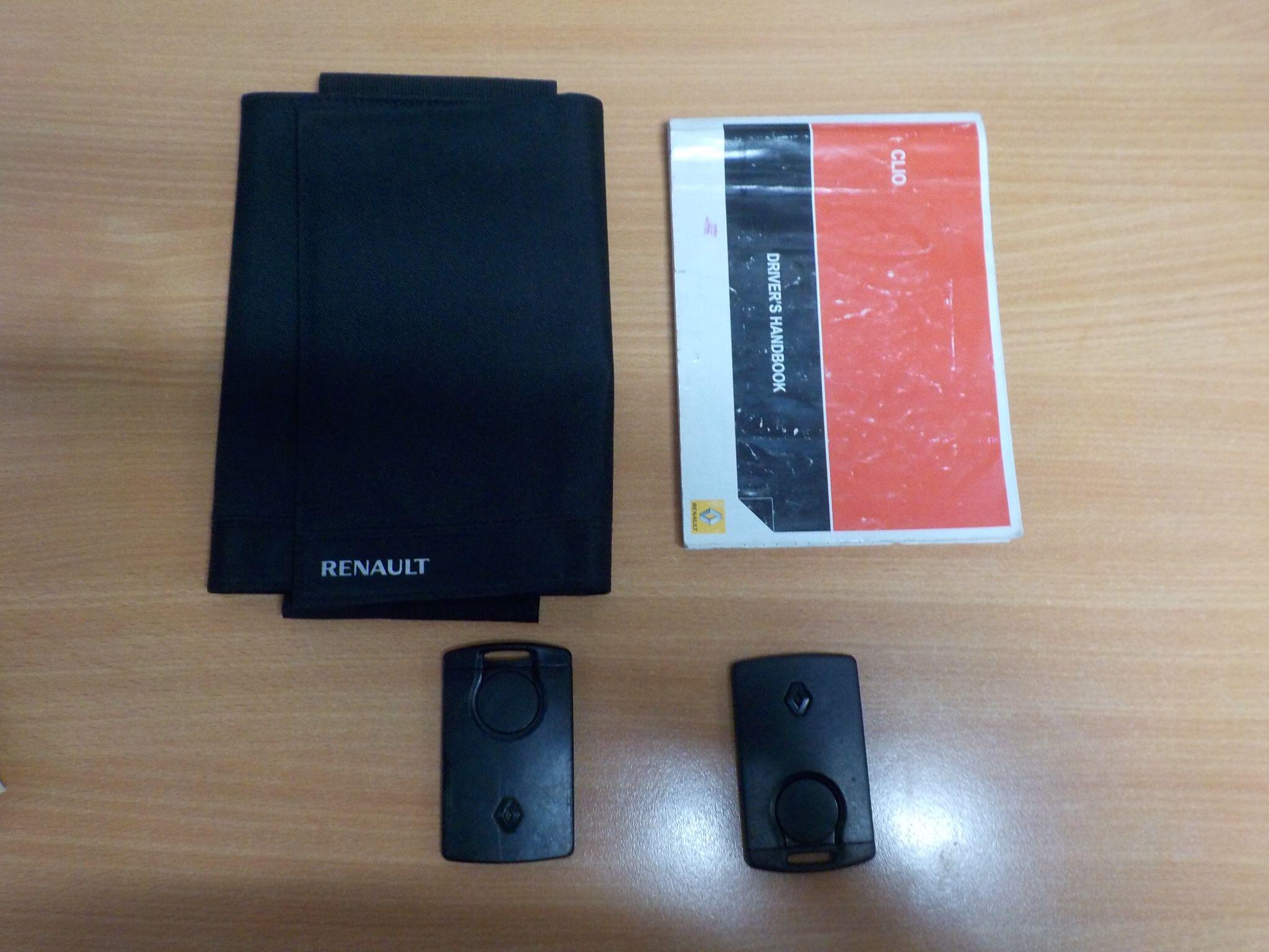 Renault Clio 1.2 16V Expression + Euro 5 5dr