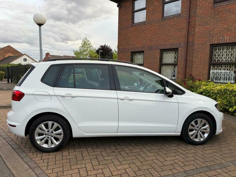 2015 Volkswagen Golf SV 1.4 TSI BlueMotion Tech SE Euro 6 (s/s) 5dr • 35,880 miles image 19