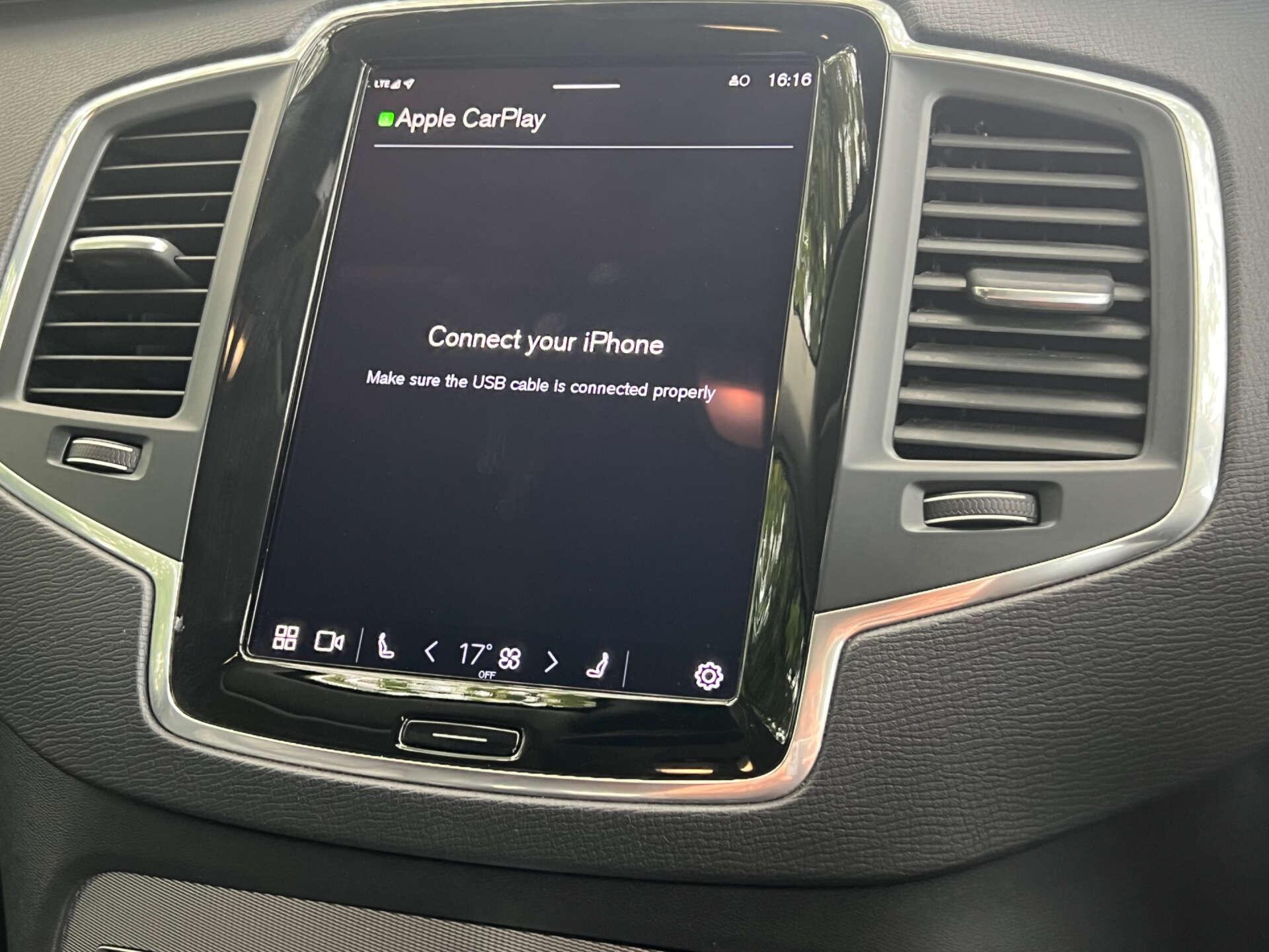 Volvo XC90 view 54