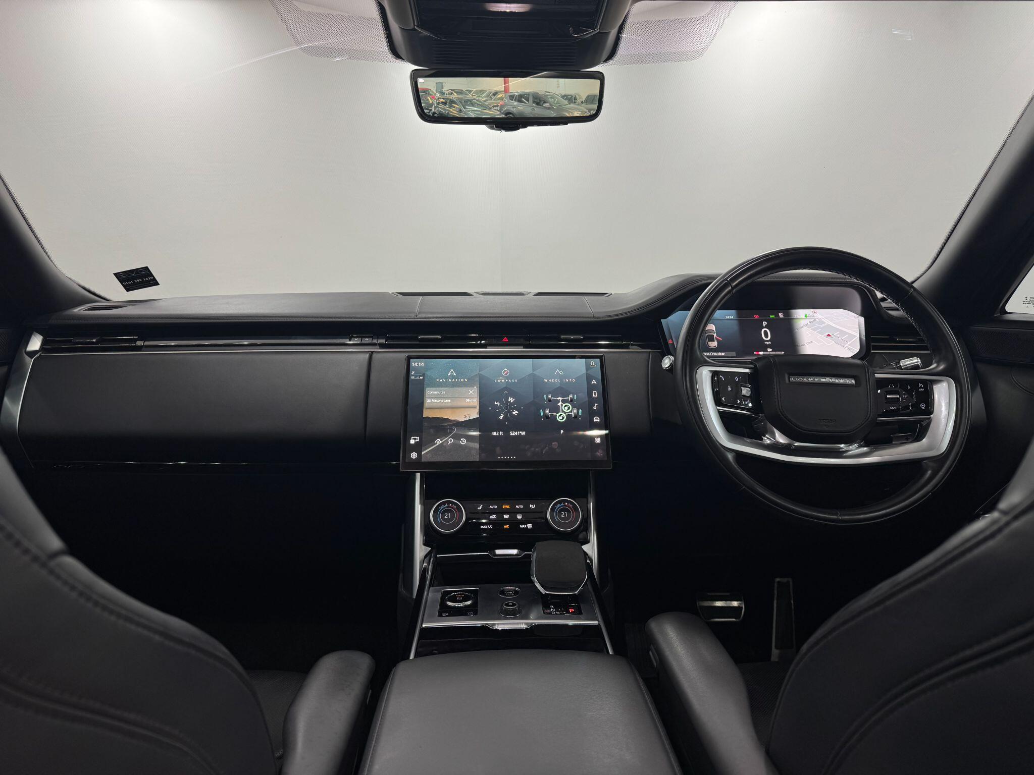 Land Rover Range Rover view 57