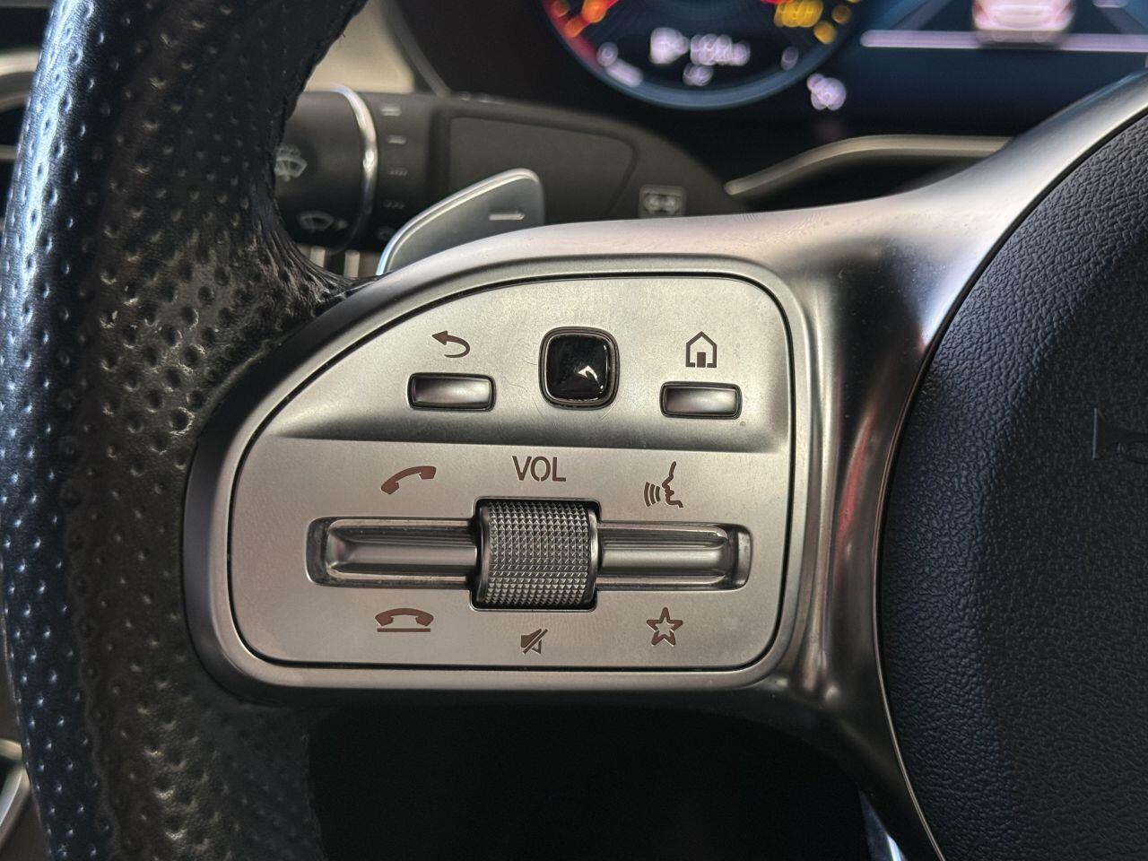Mercedes-Benz C Class view 37