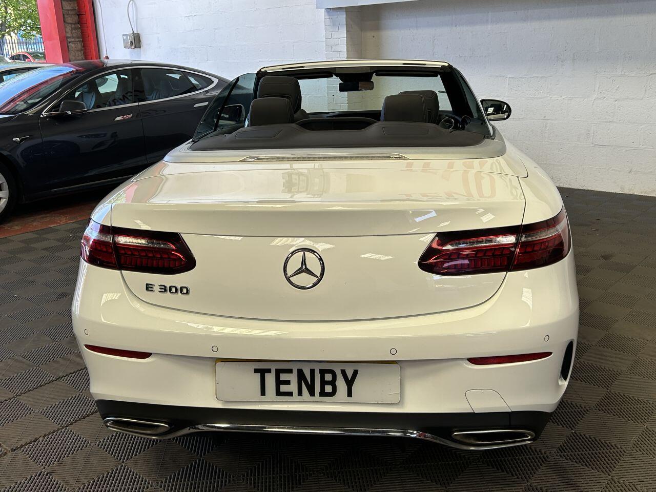 Mercedes-Benz E Class view 8