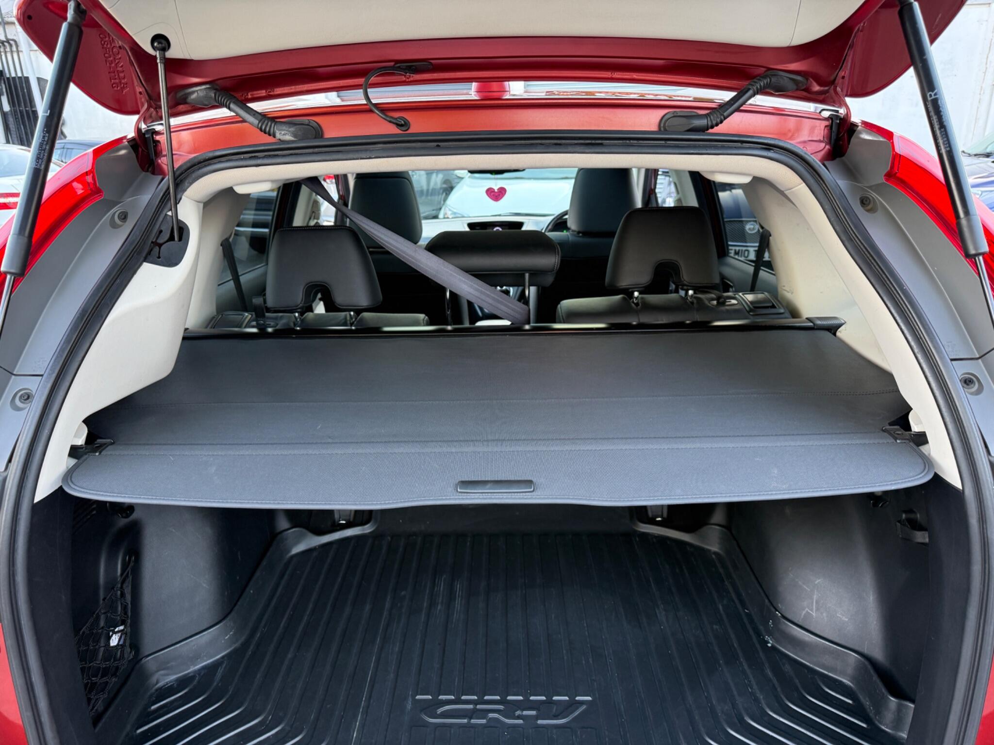 Honda CR-V - Image 44