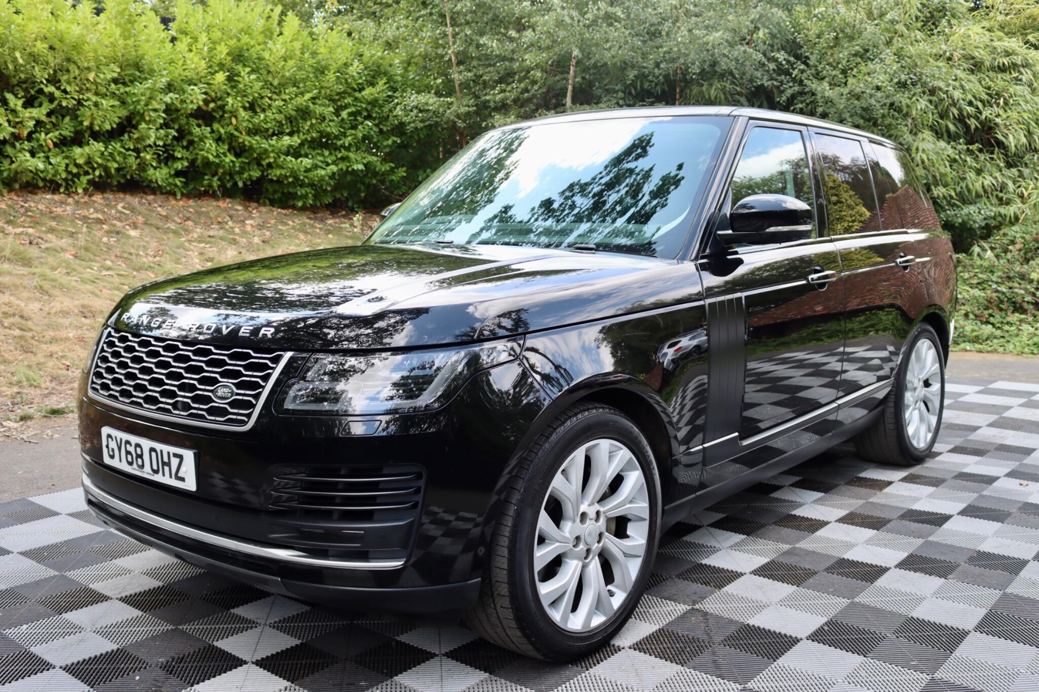 Land Rover Range Rover view 37