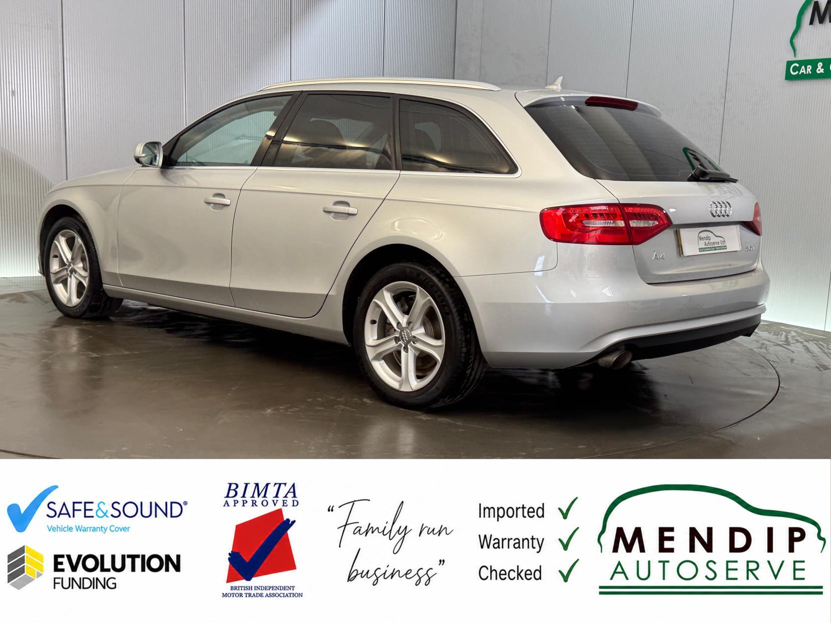 Audi A4 Avant view 16