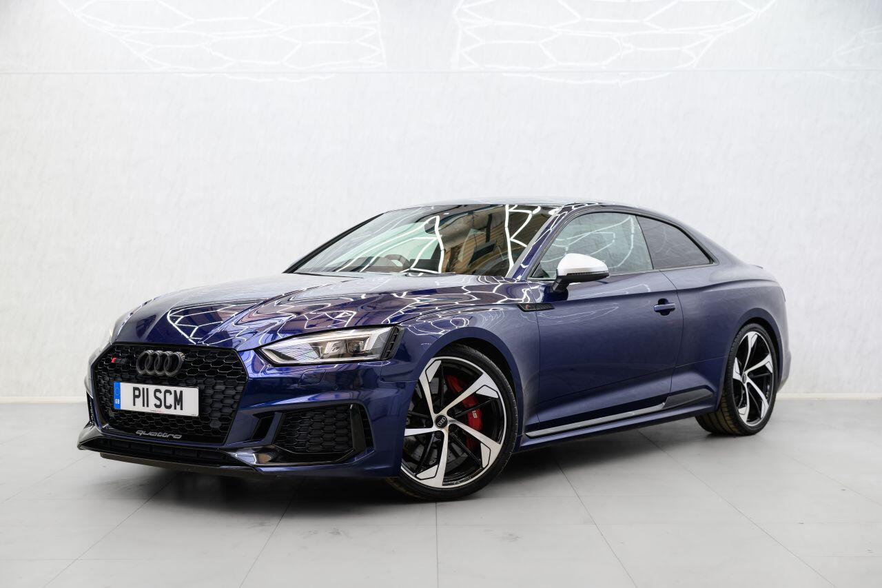 Audi RS5 view 5