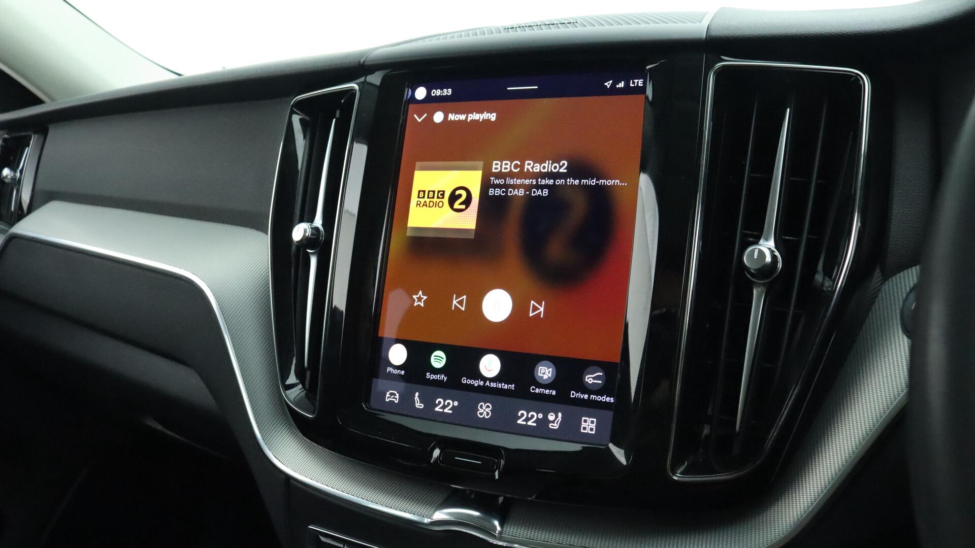 Volvo XC60 view 35