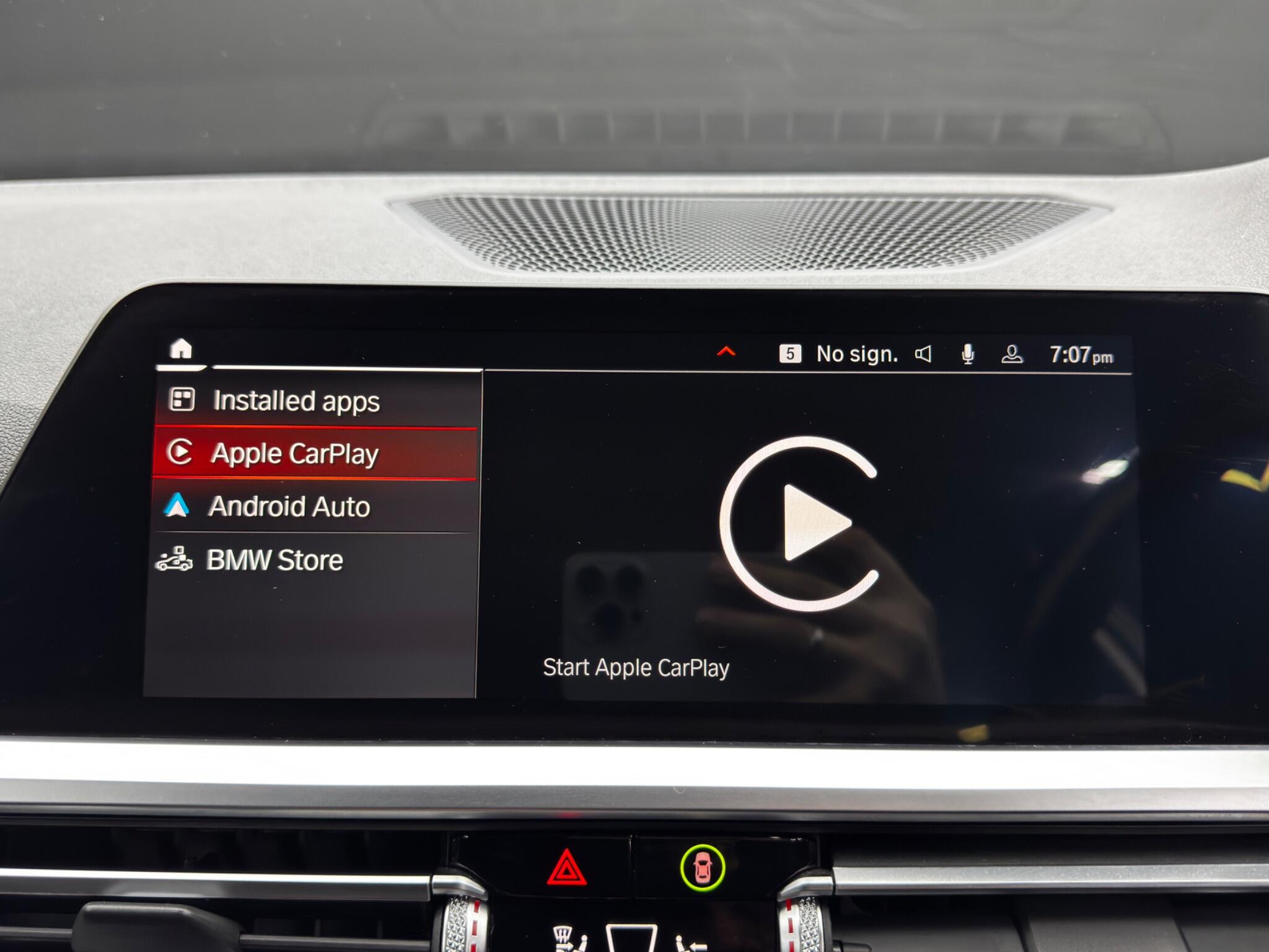 BMW 3 Series view 29