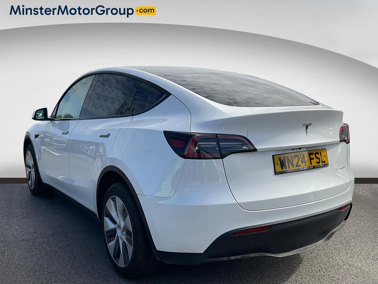 Tesla Model Y view 4