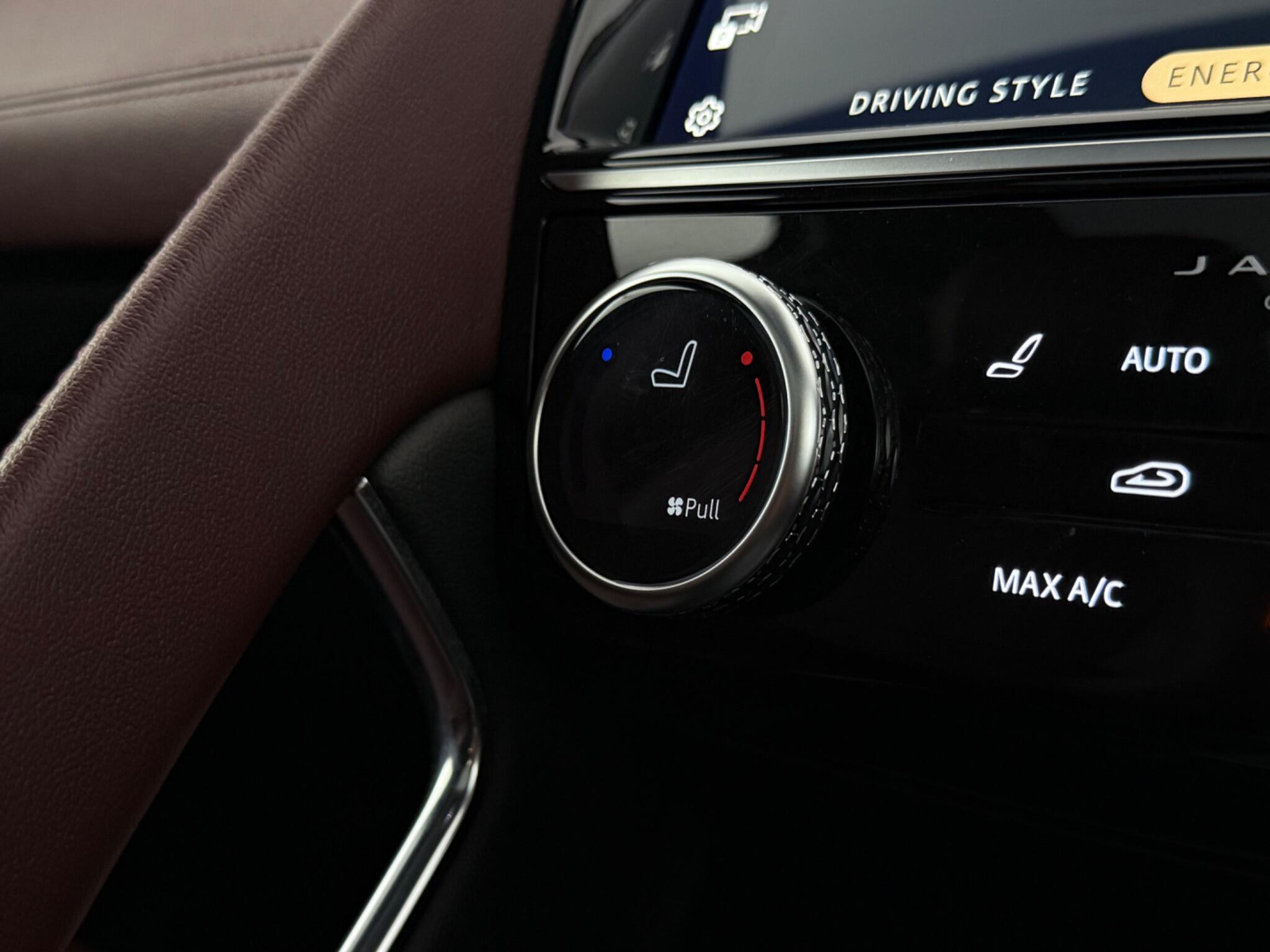 Jaguar E-Pace view 27