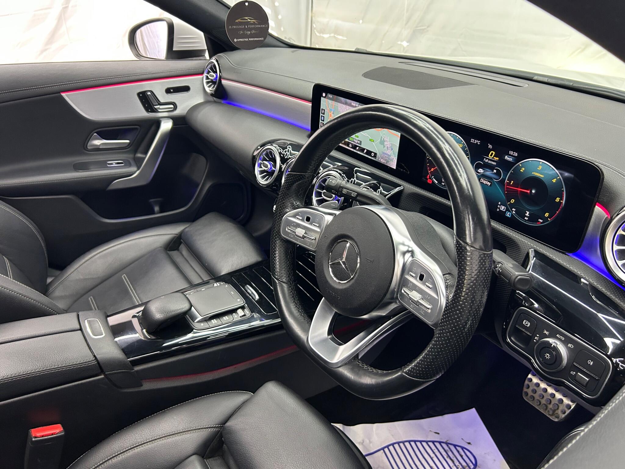 Mercedes-Benz Cla view 15