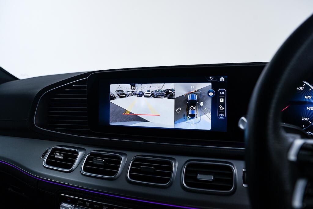 Mercedes-Benz GLE view 32