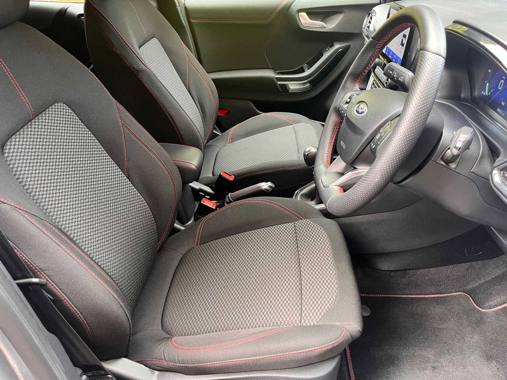 Ford Puma view 24
