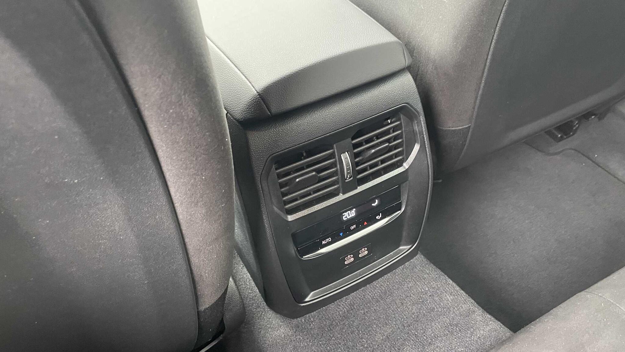 BMW 4 Series view 30