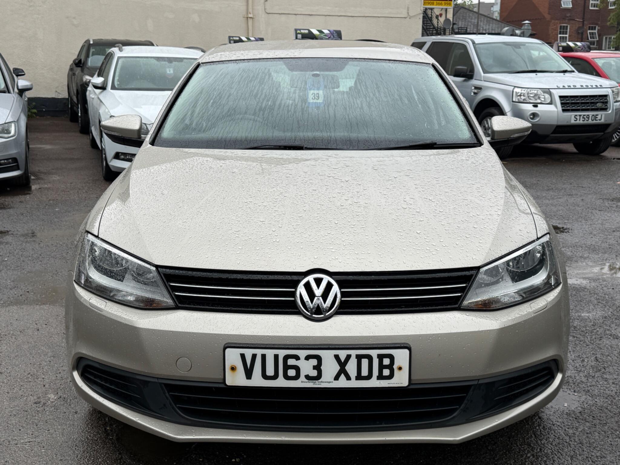 Volkswagen Jetta - Image 6