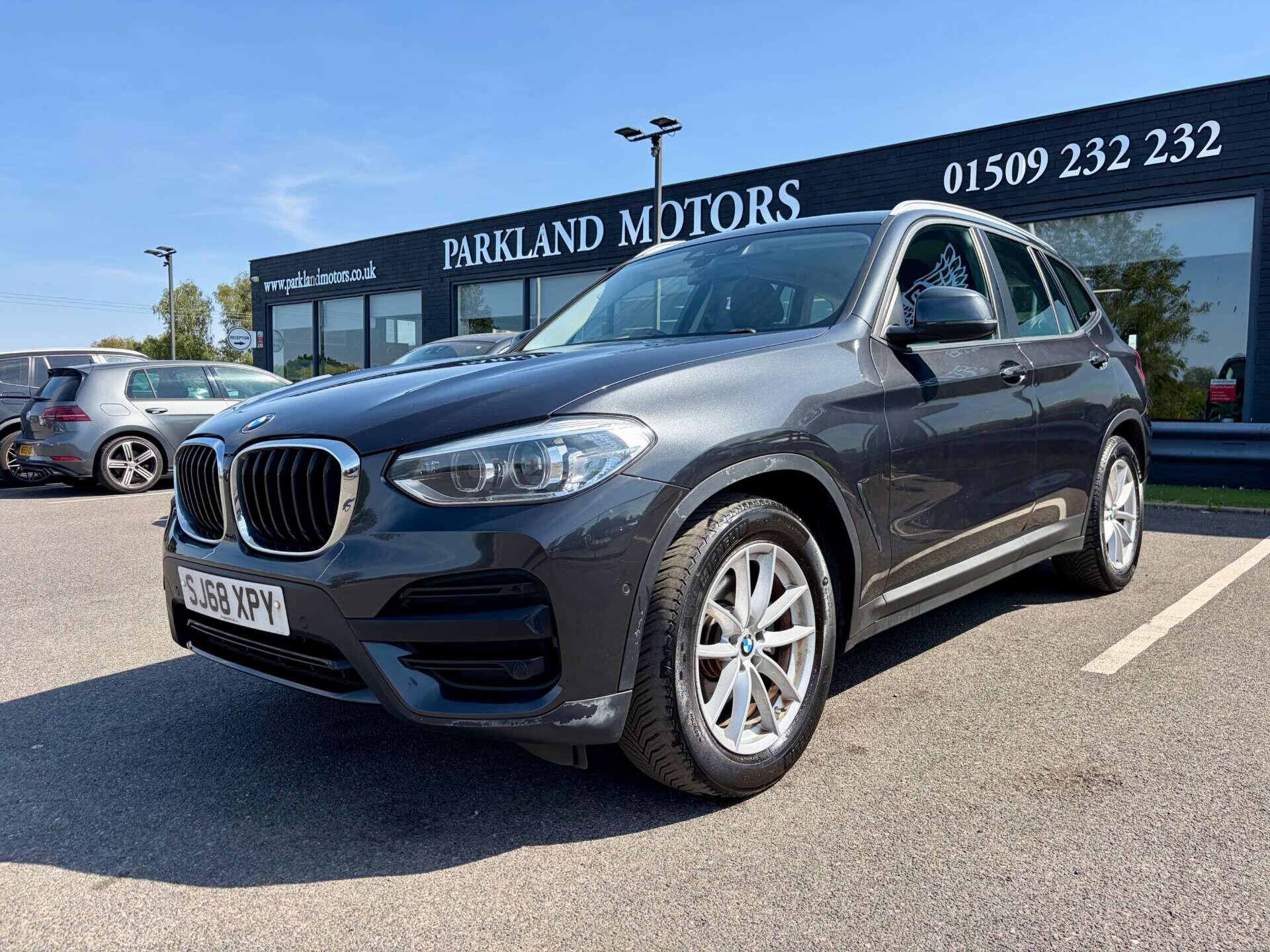 BMW X3 view 4