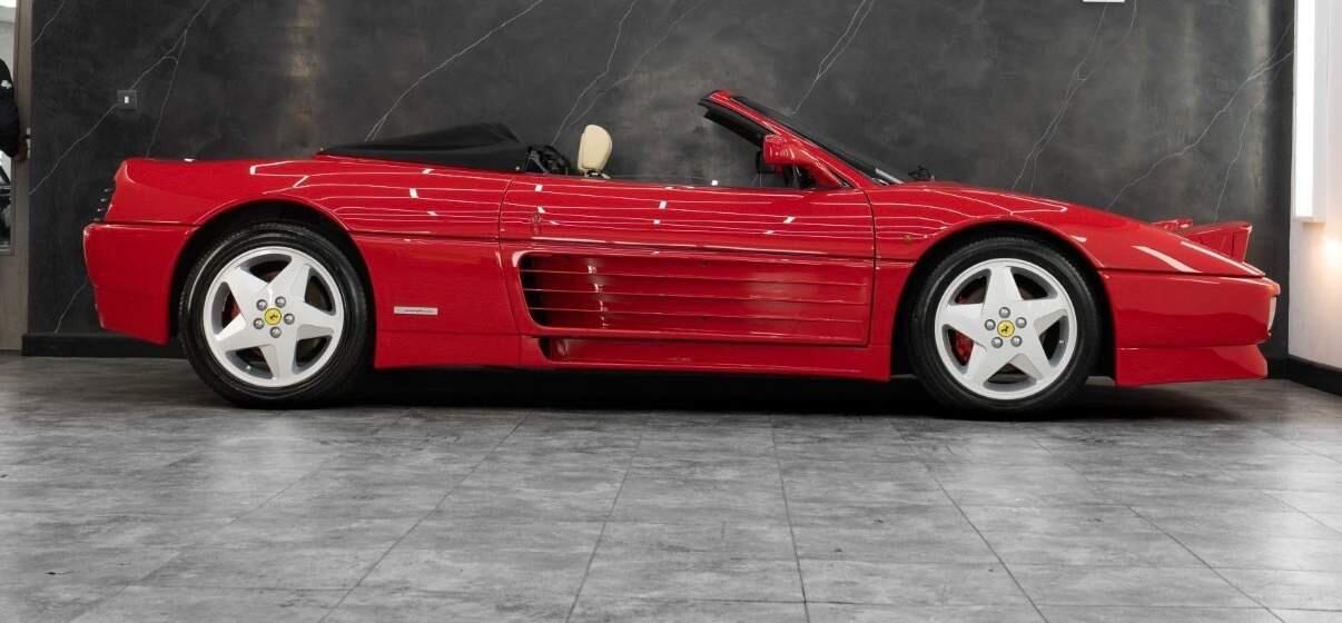 Ferrari 348