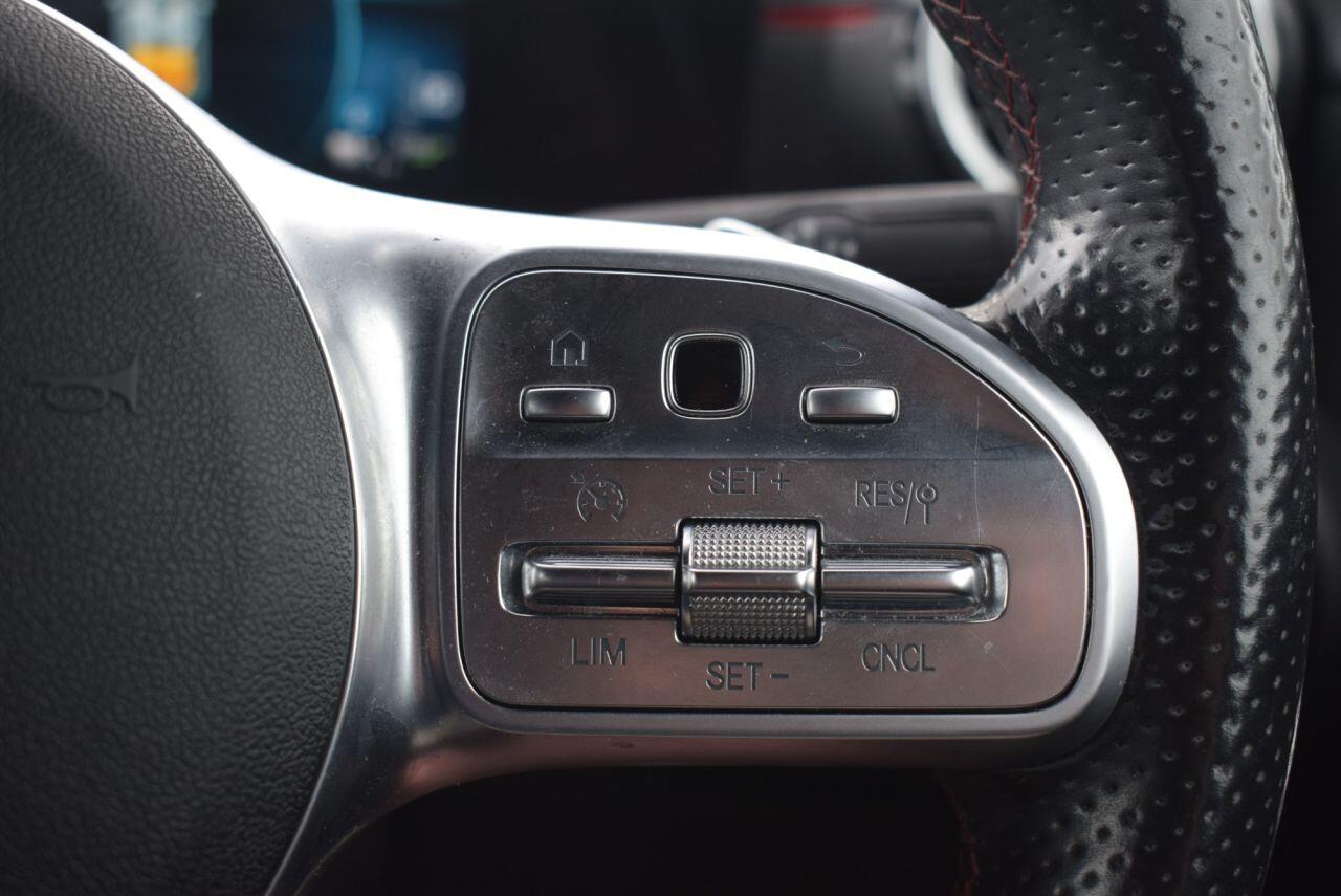 Mercedes-Benz A Class view 24