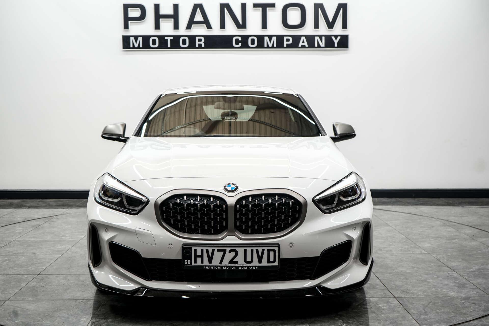 BMW 1 Series view 2