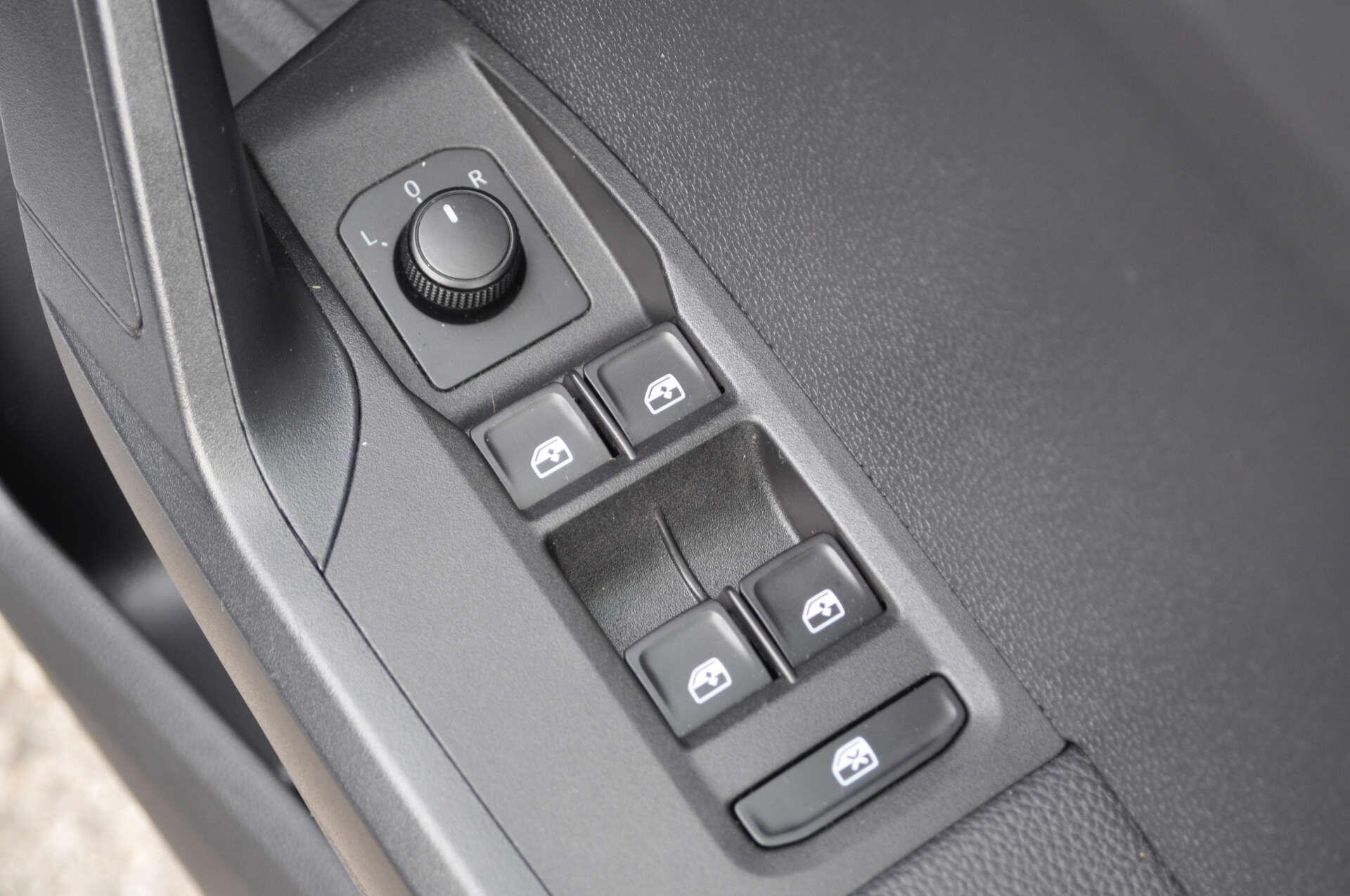 Seat Arona view 27