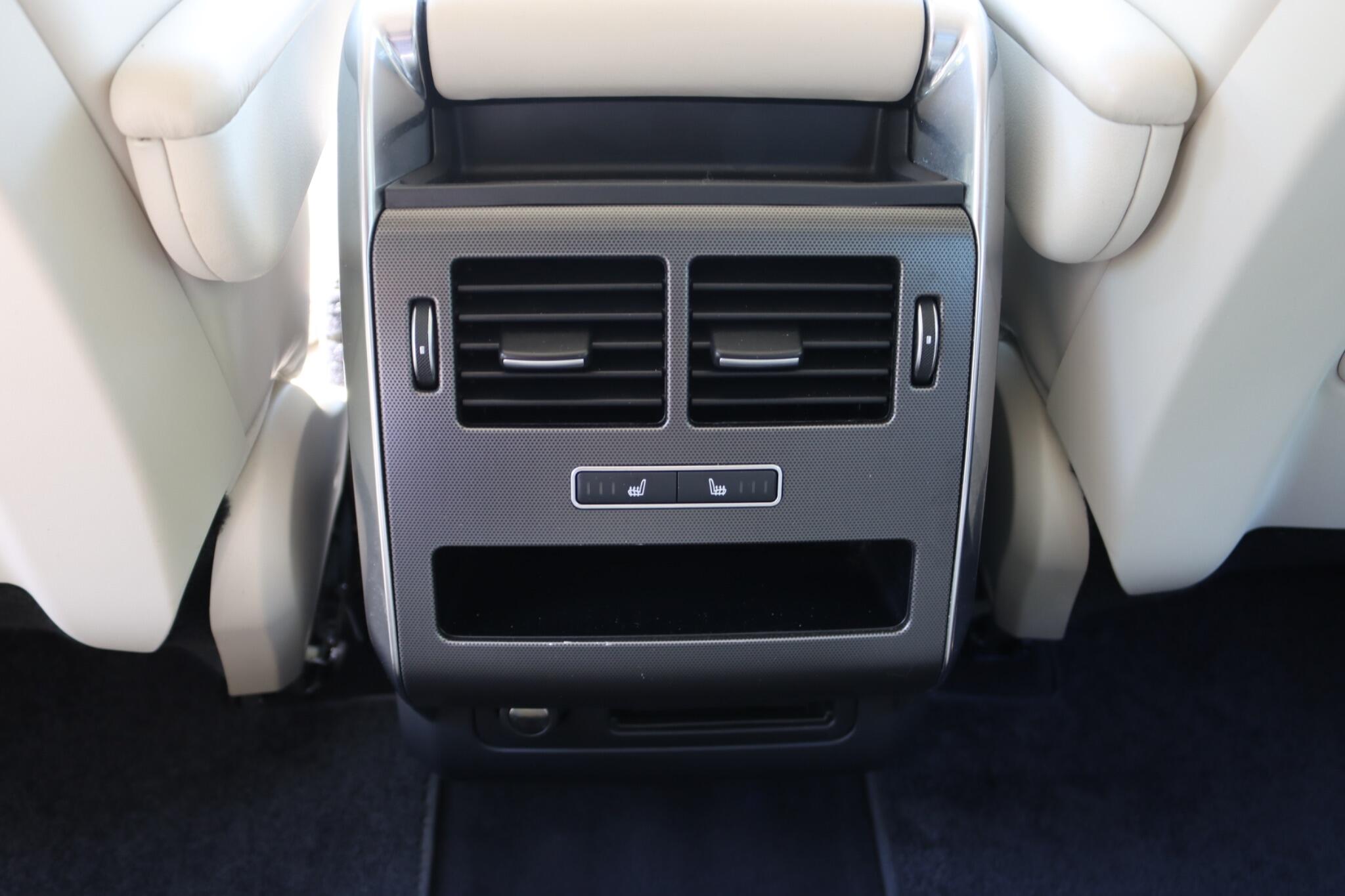 Land Rover Range Rover Sport view 25