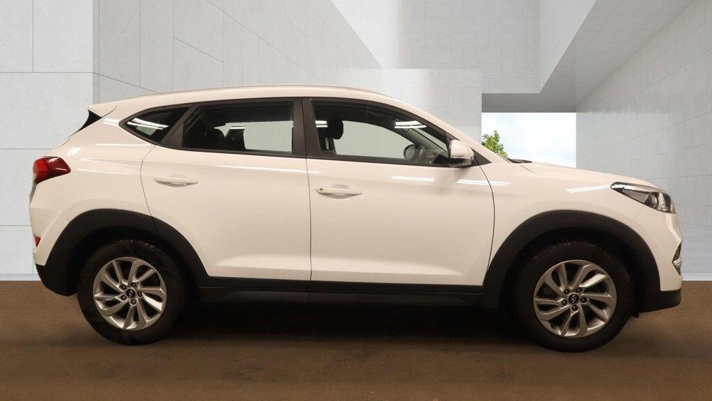 Hyundai Tucson view 5