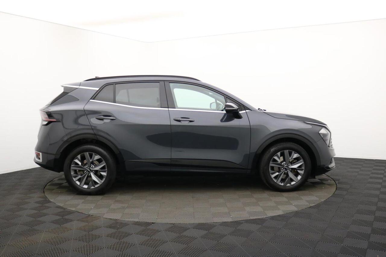 Kia Sportage view 2