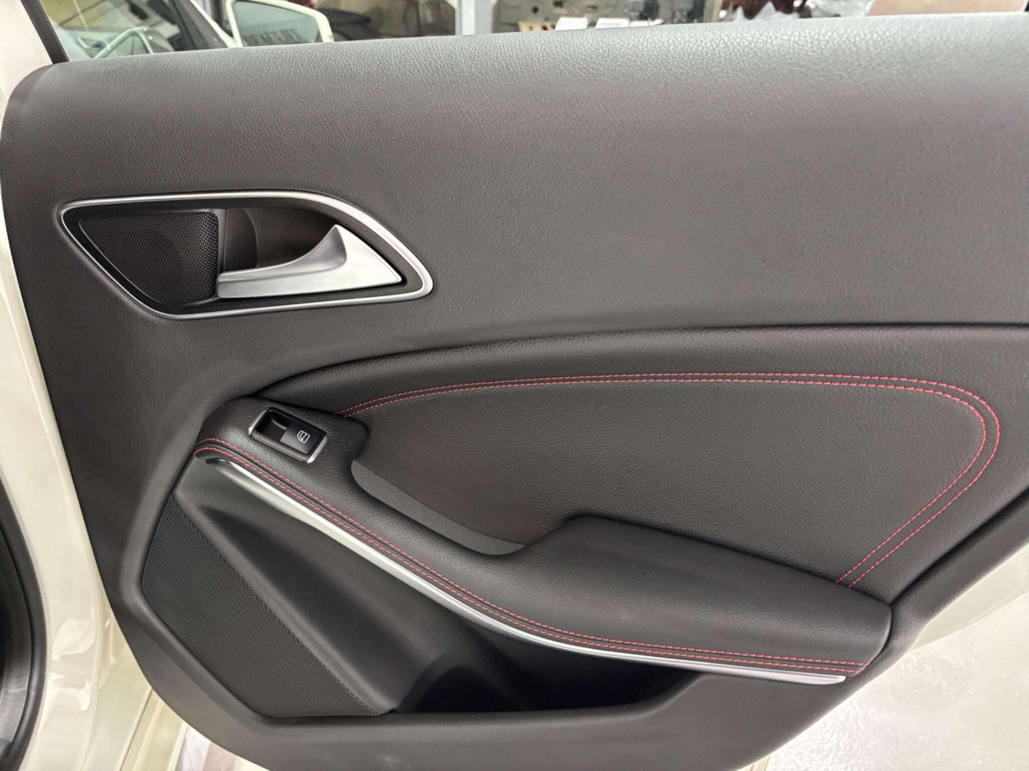 Mercedes-Benz A Class view 14