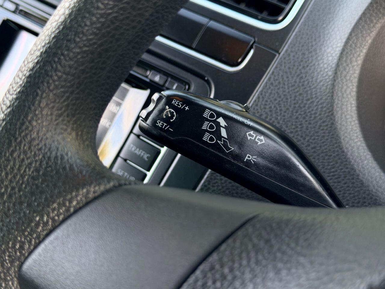 Volkswagen Polo view 27