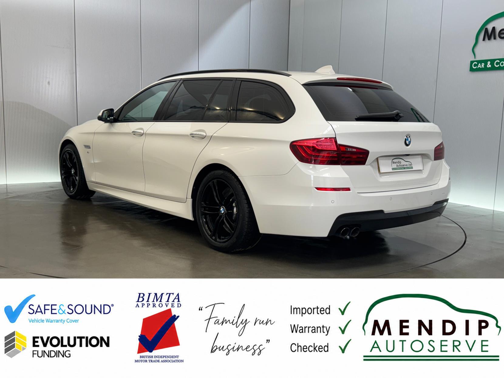BMW 5 Series view 15
