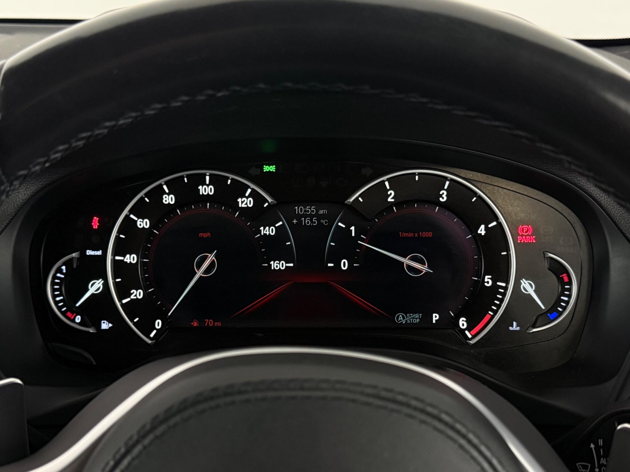 BMW X3 view 16