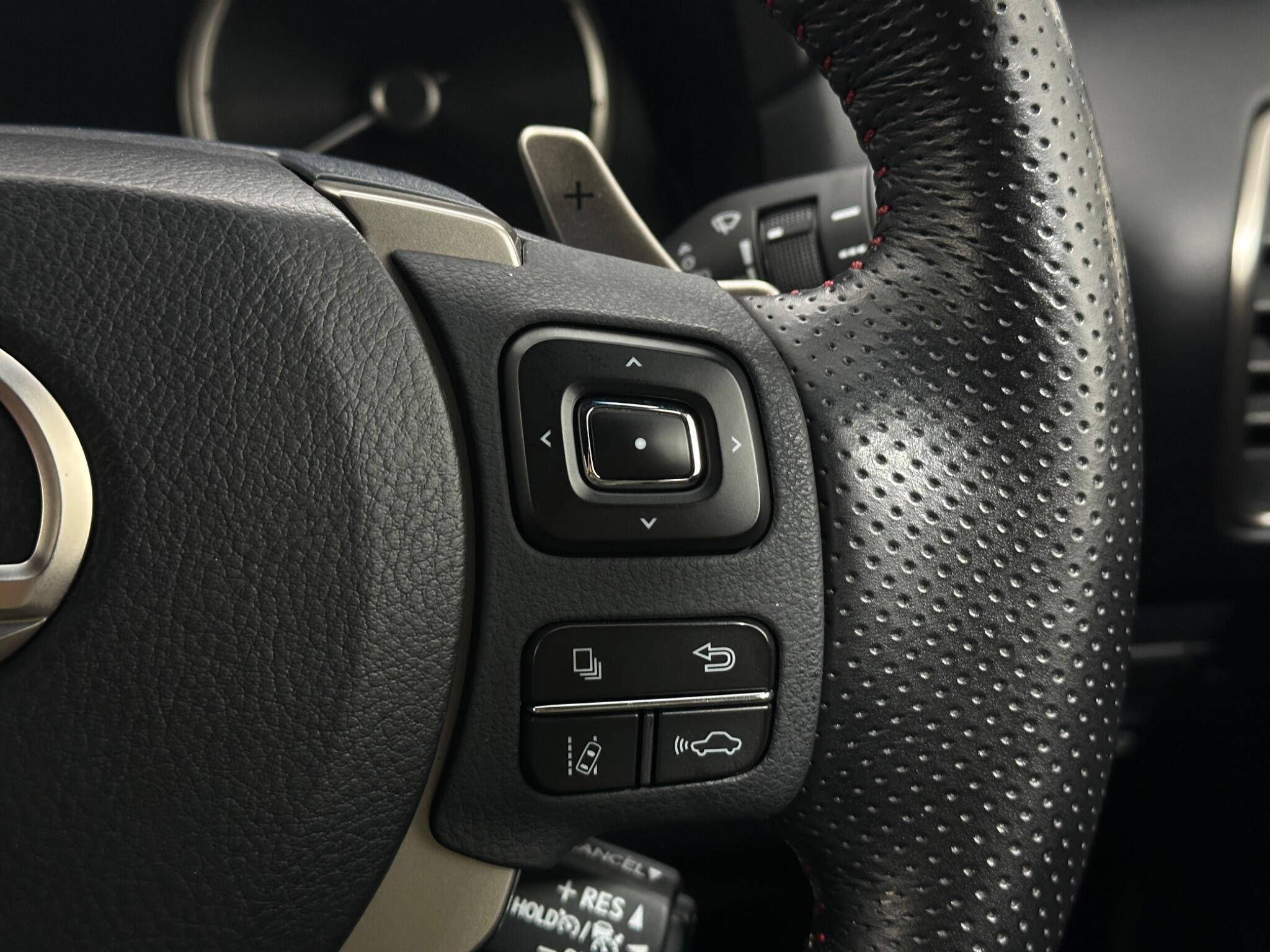 Lexus NX view 16