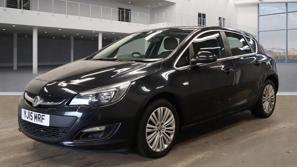 Vauxhall Astra view 2