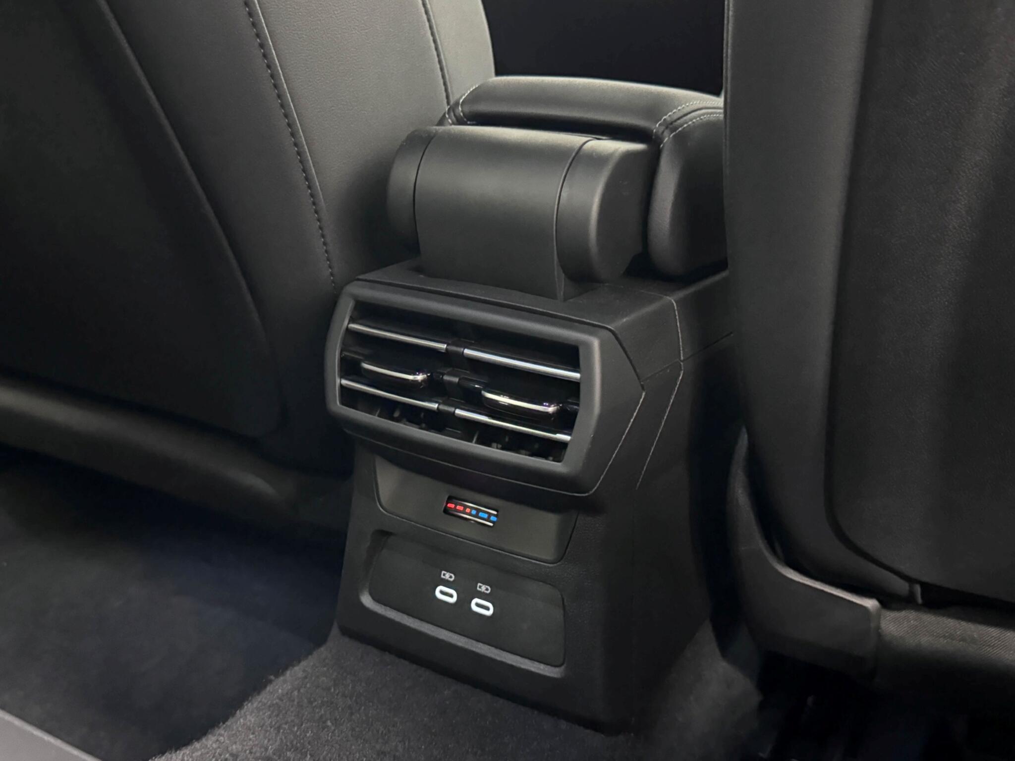 Audi A3 view 21