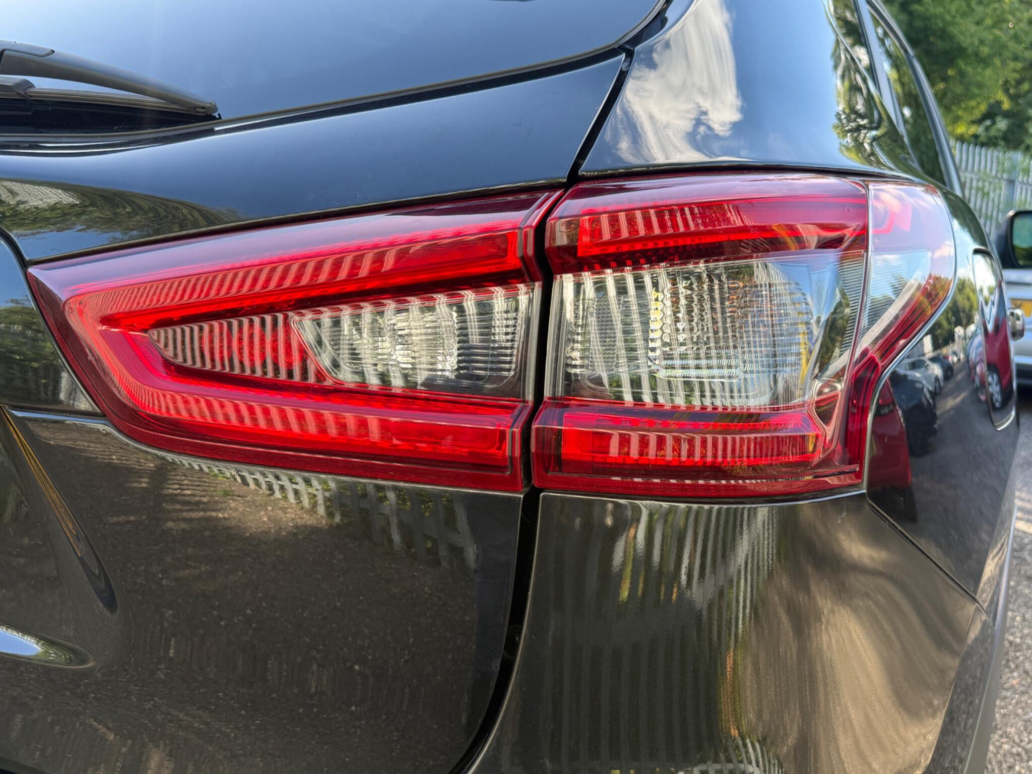 2017 Nissan Qashqai image 55