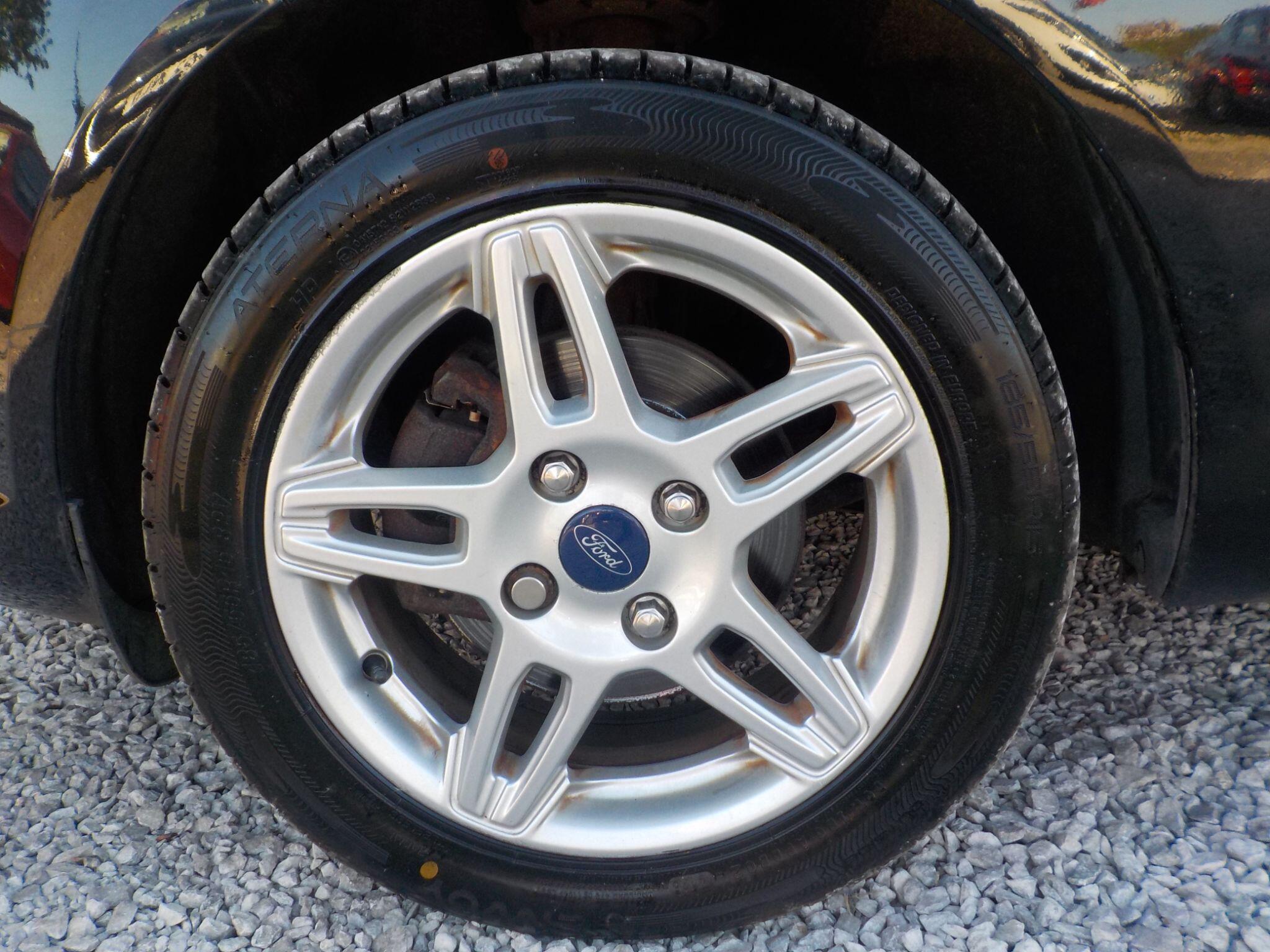 Ford Fiesta 1.25 Zetec 5dr