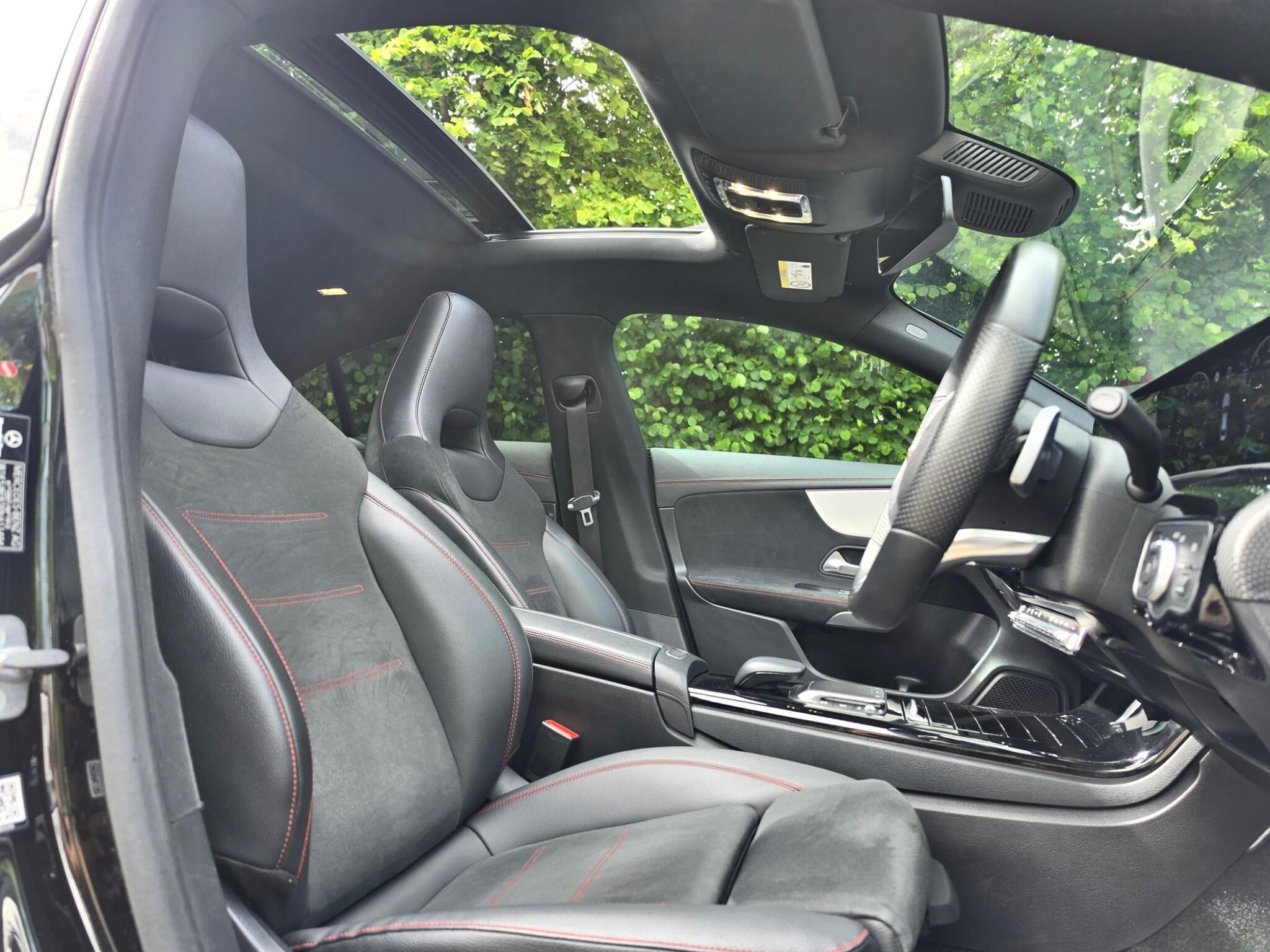 Mercedes-Benz Cla view 2