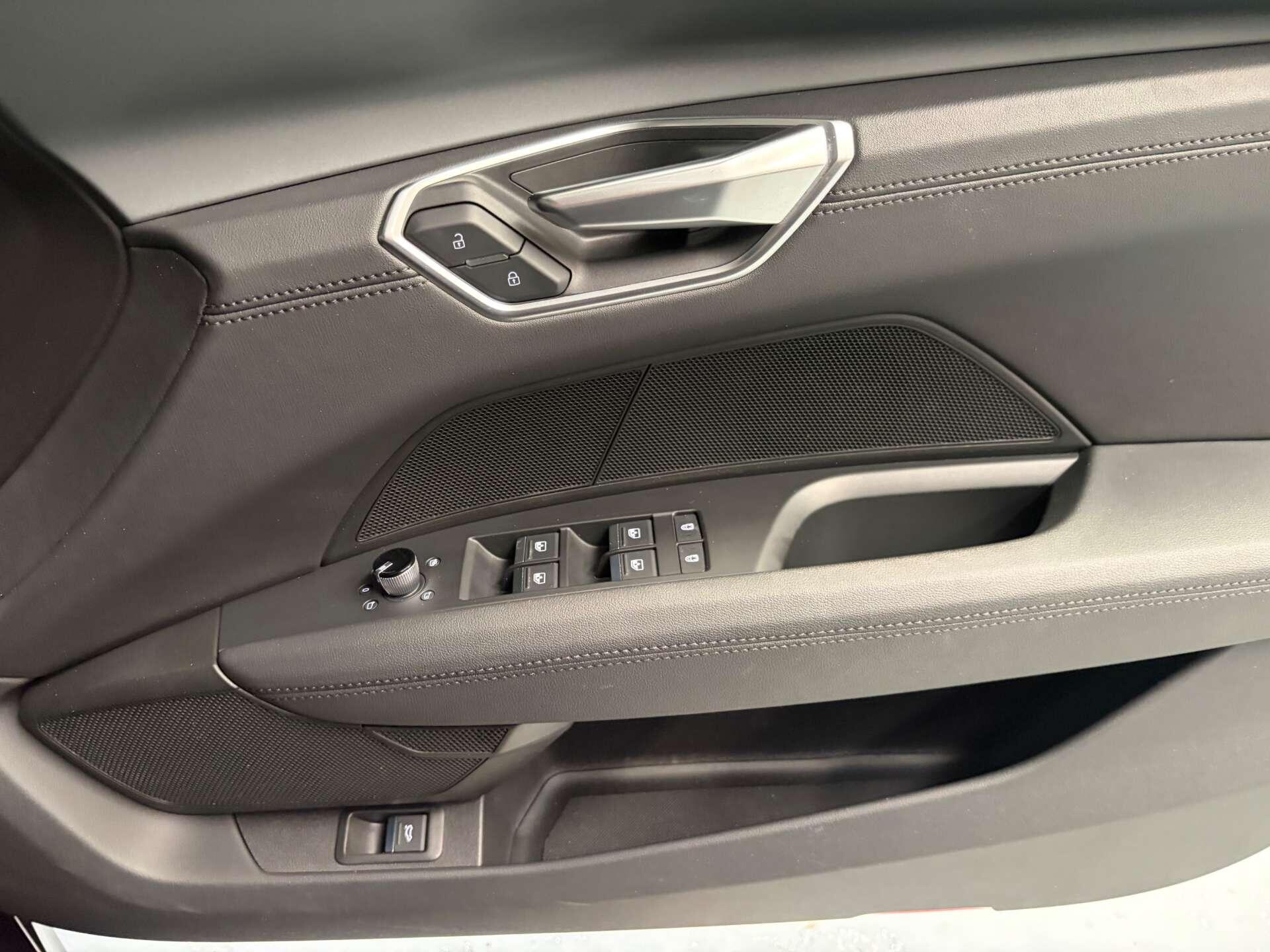 Audi E-Tron GT view 17