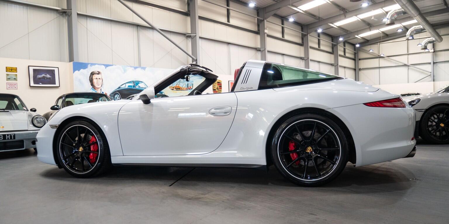 Porsche Targa view 7