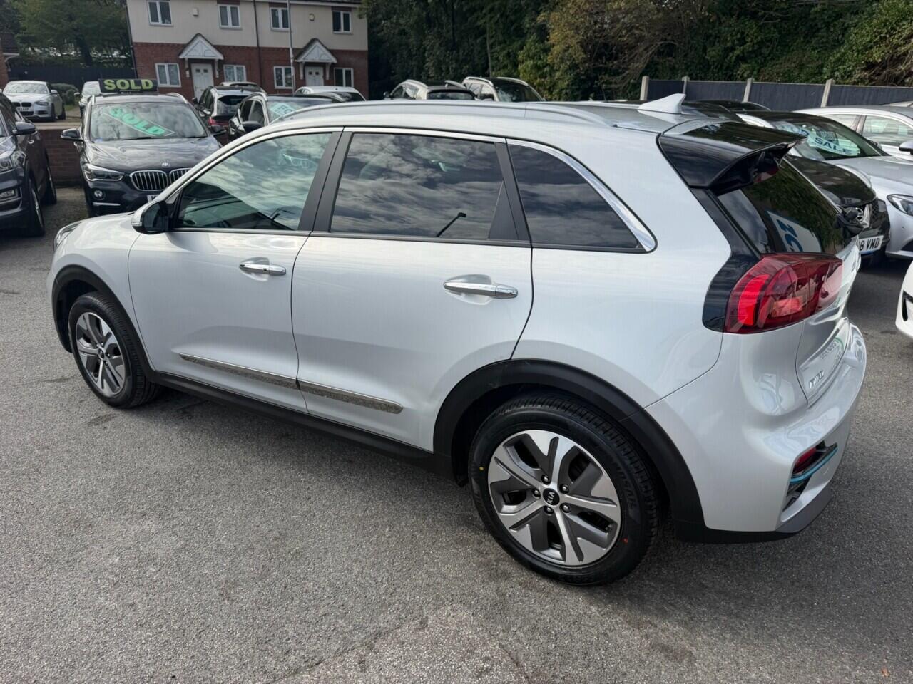 Kia Niro view 8