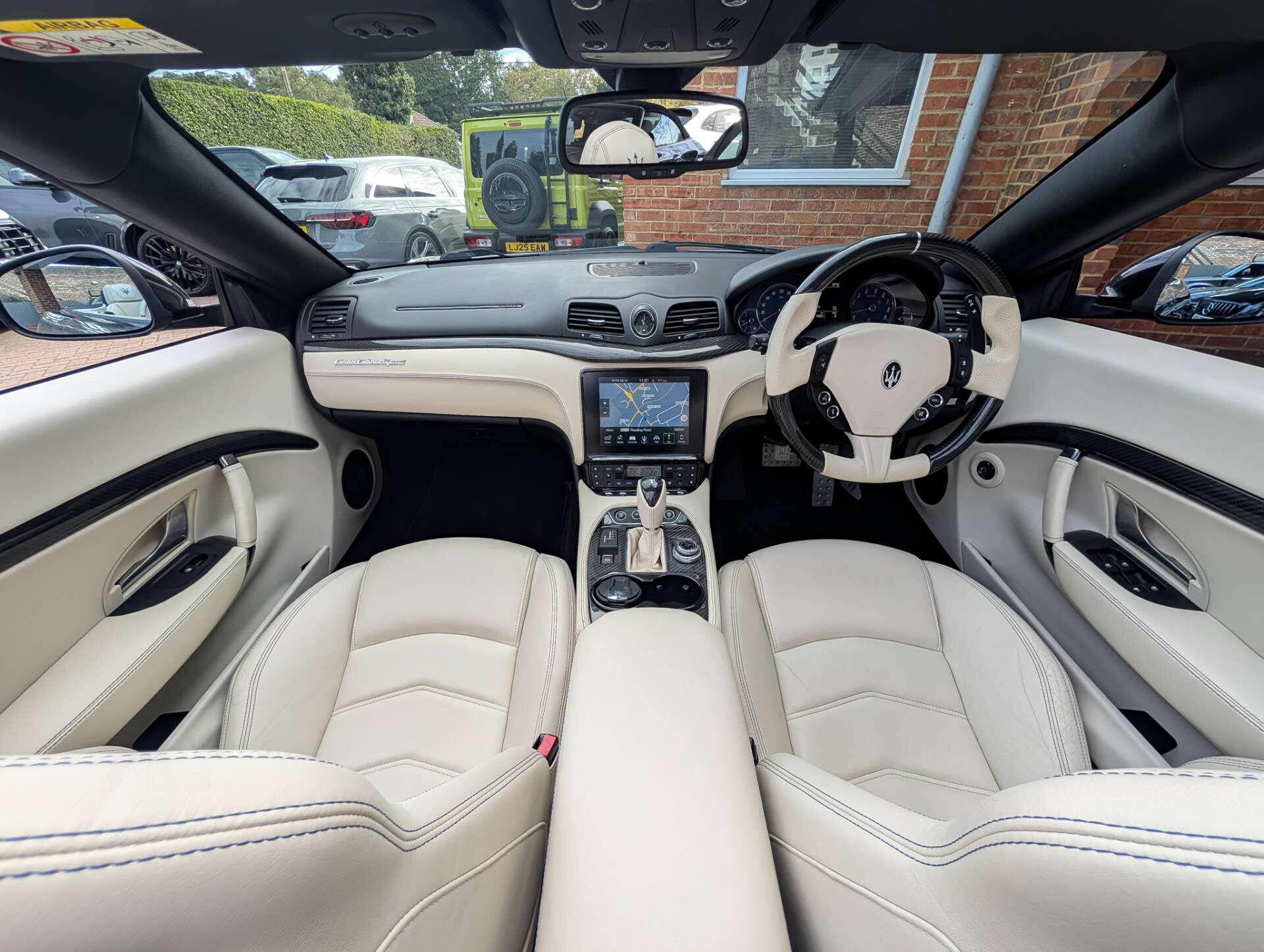Maserati Grancabrio view 30