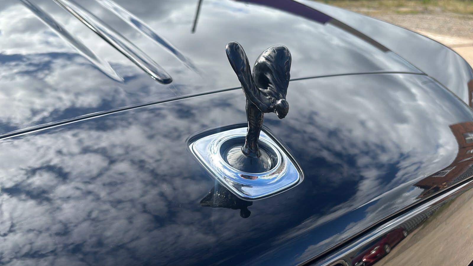 Rolls-Royce Wraith view 9