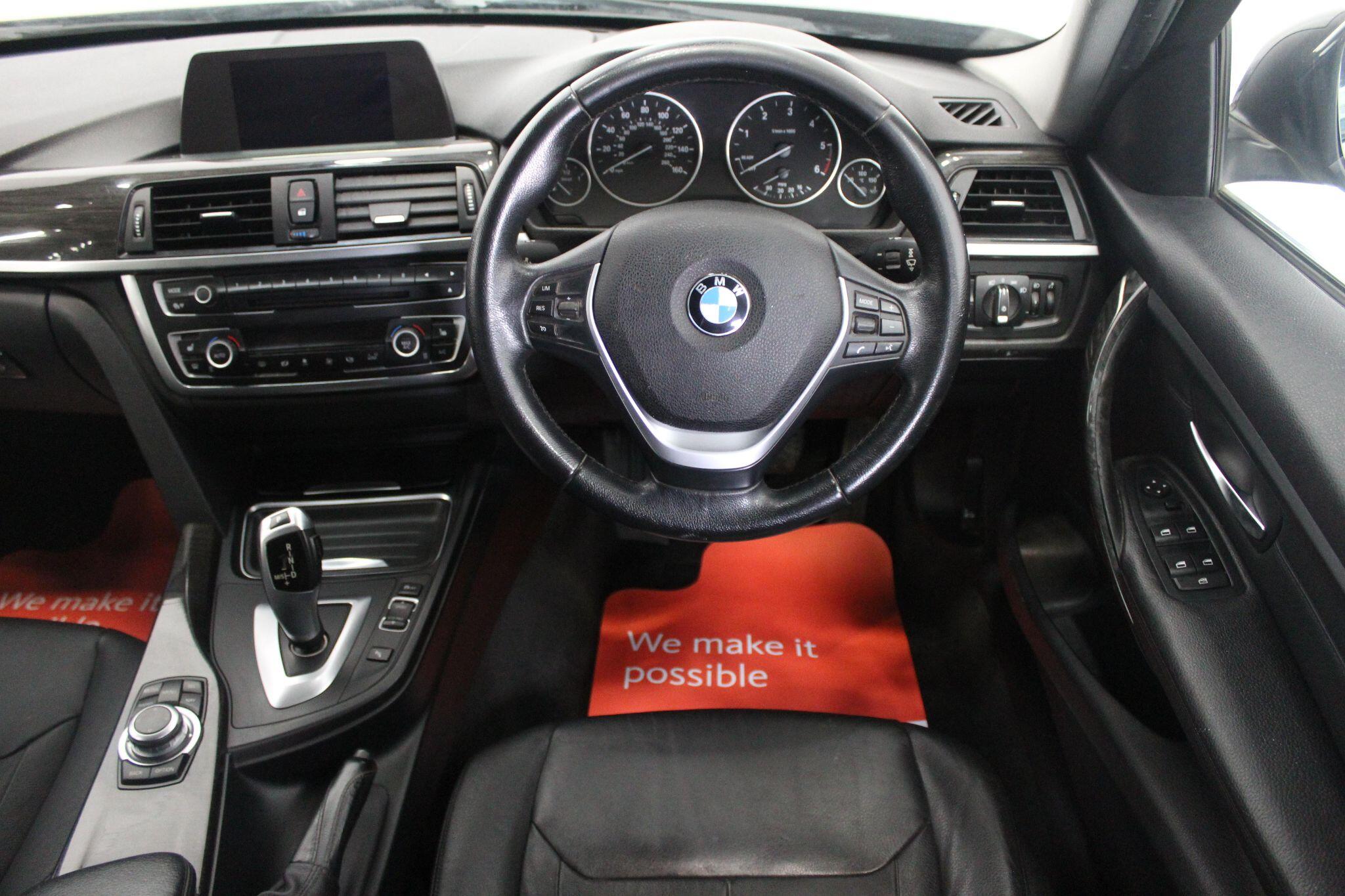 BMW 3 Series view 41