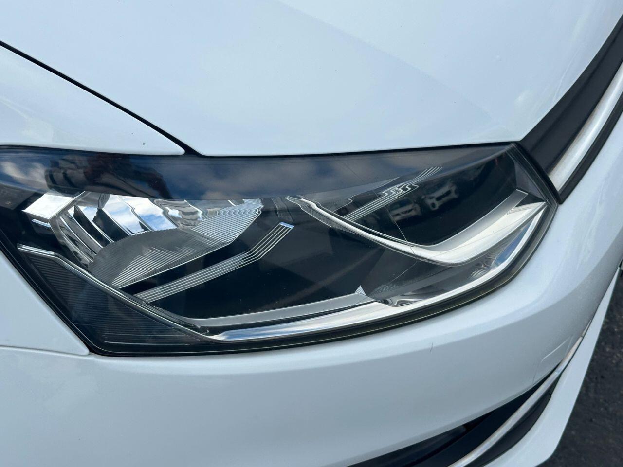 Volkswagen Polo view 42