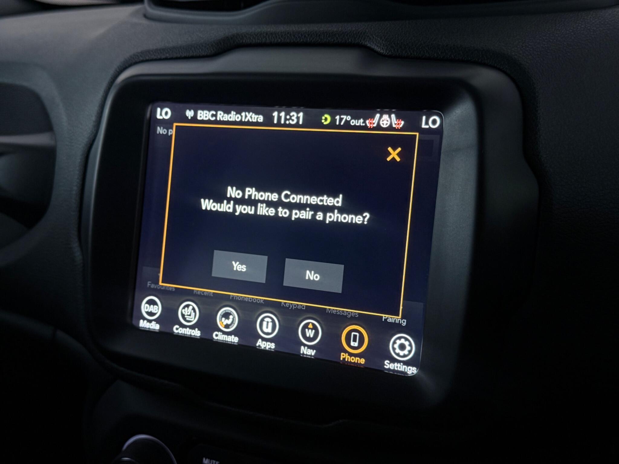 Jeep Renegade view 26