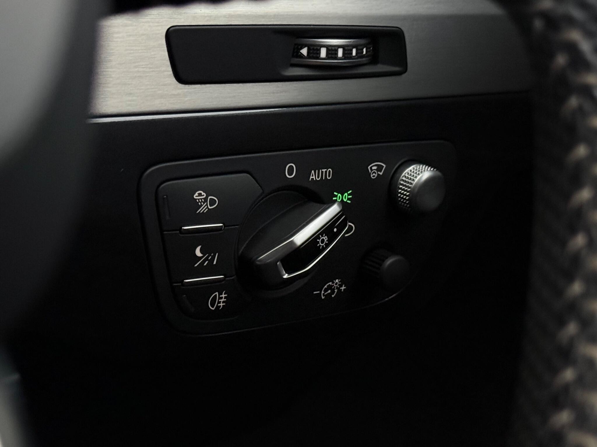 Audi Q7 view 19