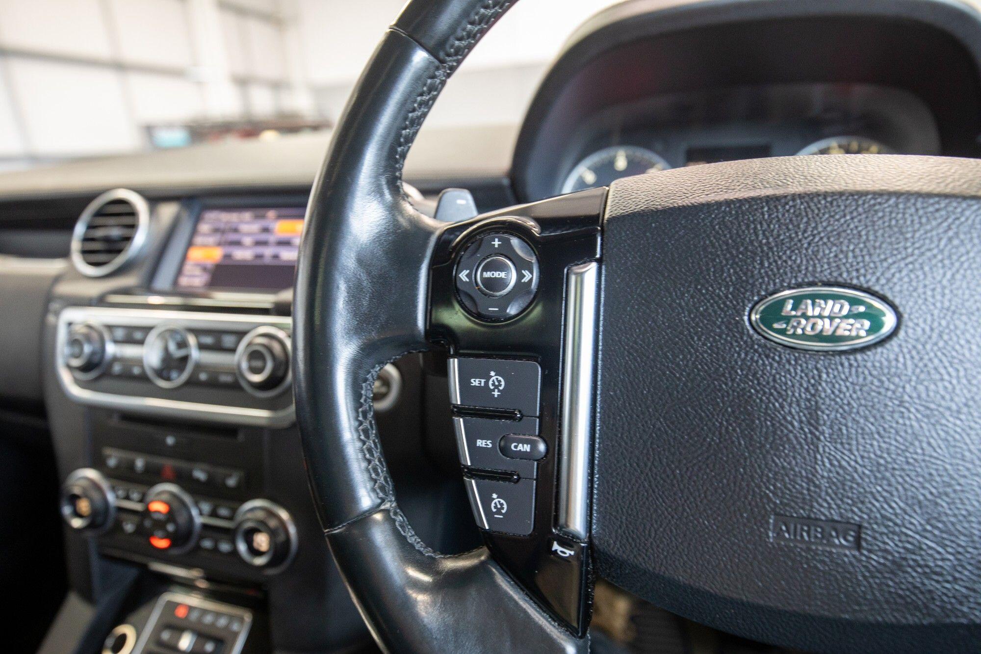 Land Rover Discovery view 37